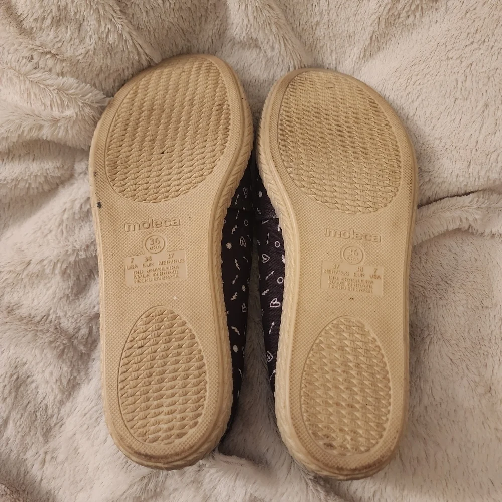 Moleca Slip On Shoes-7